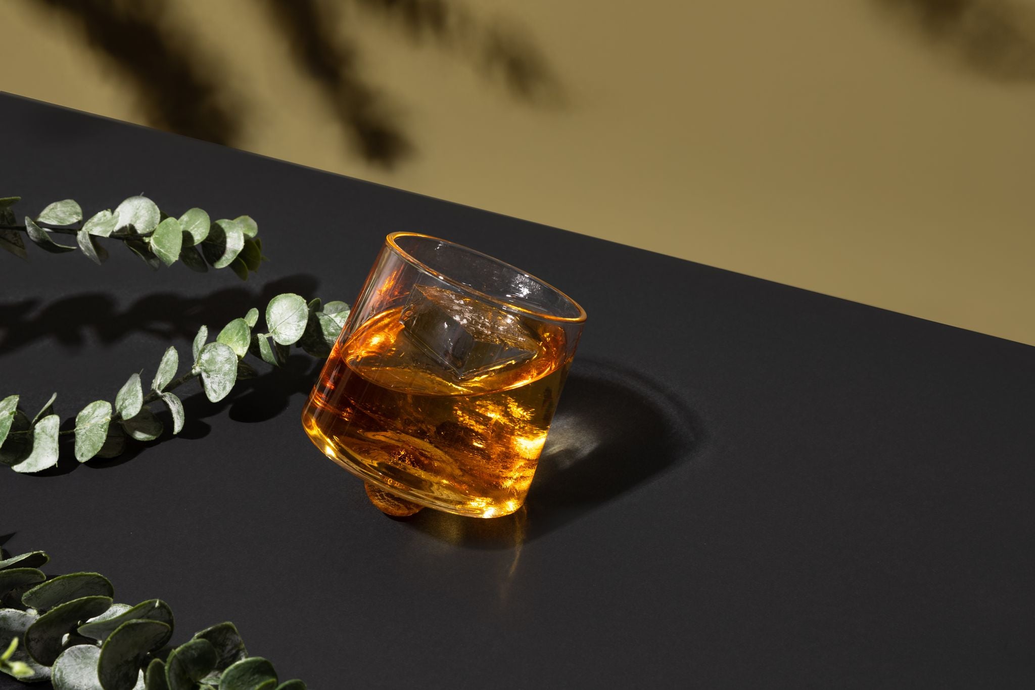 Cedric Mitchell Design (Clear Kinetic Glass)